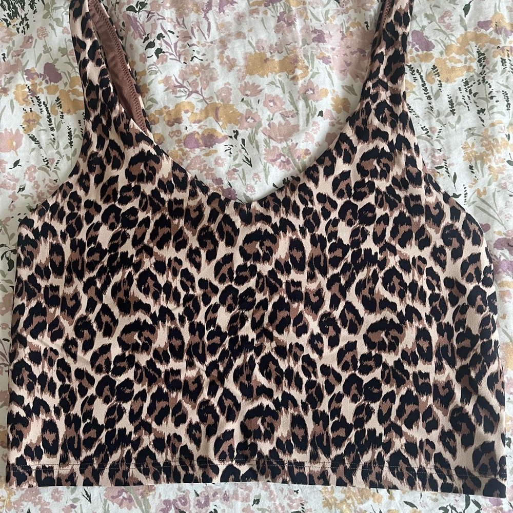Aerie Leopard Print Crop Top Longline Sports Bra M